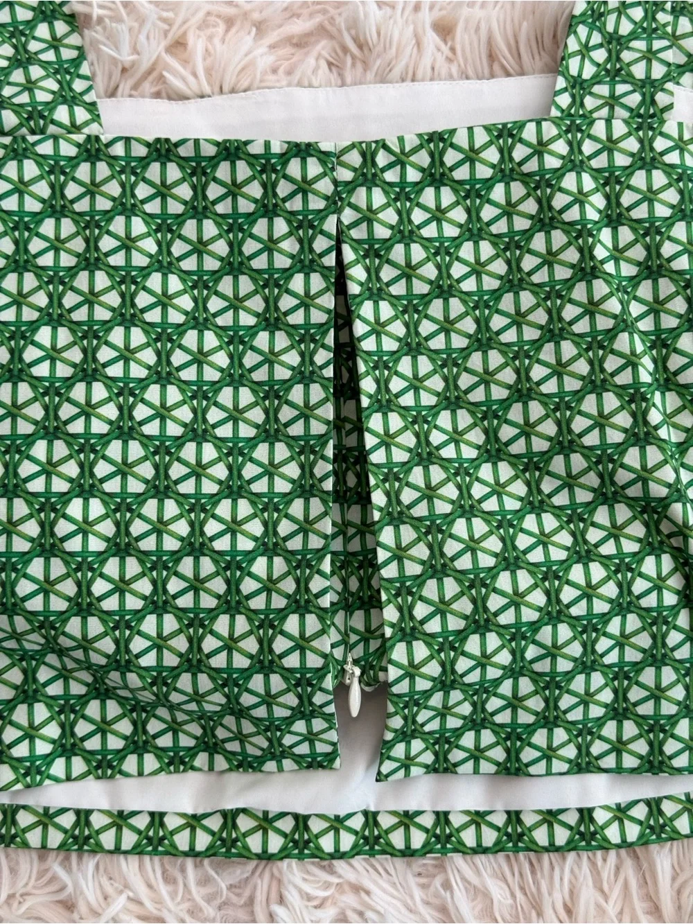 Antonio Melani Size 2 Green White Cotton 2 Piece Crop Top Midi Skirt Set